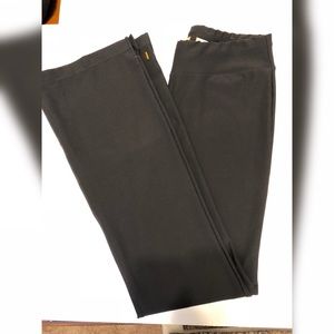 NWOT lucy tech Vital Collection Yoga Pant
